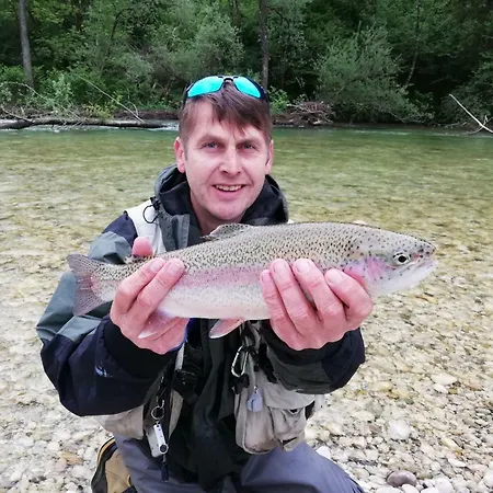Kirhouse * Bohinjska Bela