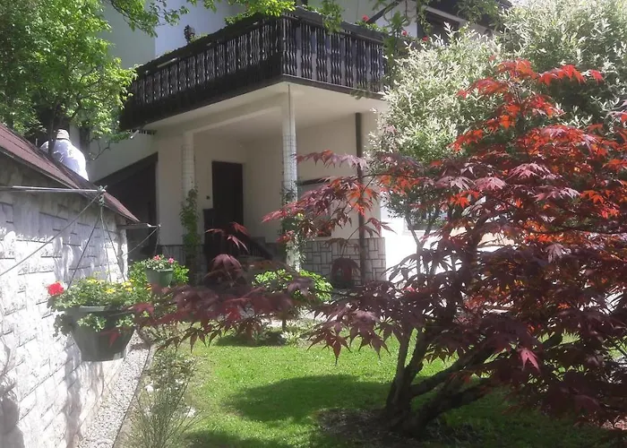 Kirhouse * Bohinjska Bela